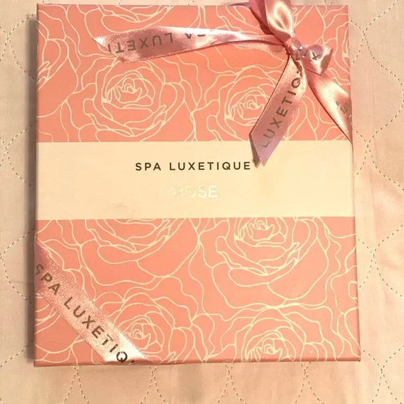 NWT Spa Luxetique Rose Gift Set - Picture 6 of 7